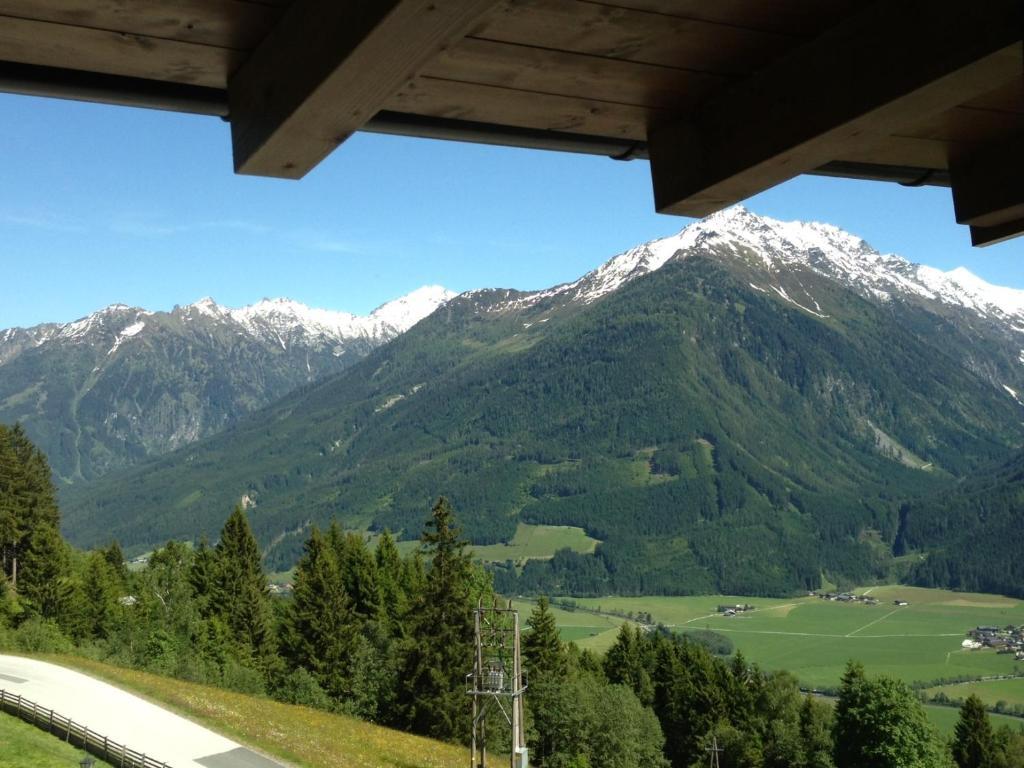 Pension Sonneck Neukirchen am Grossvenediger Luaran gambar
