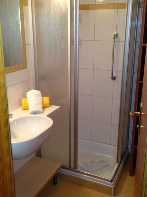 Pension Sonneck Neukirchen am Grossvenediger Luaran gambar